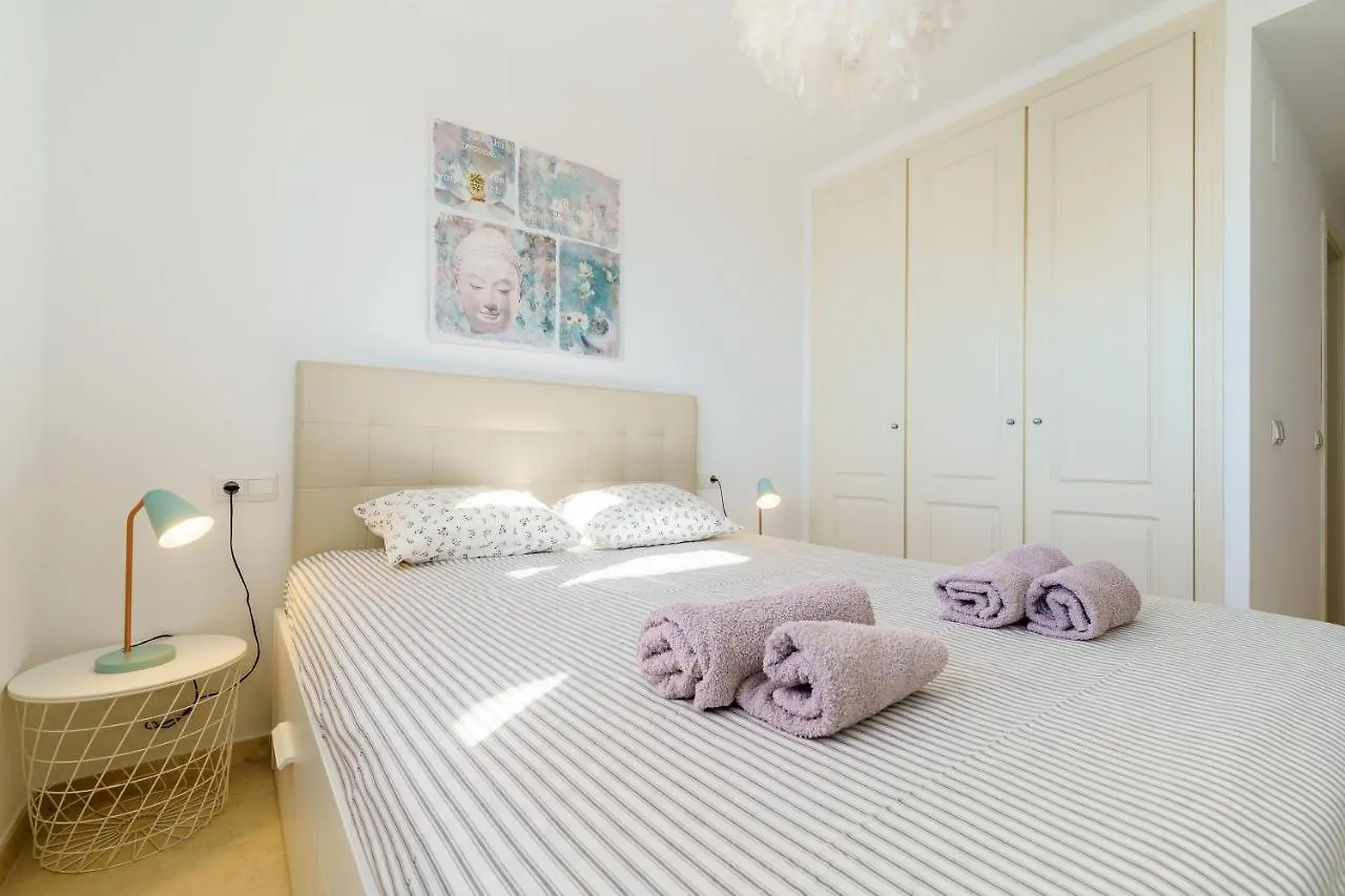 Lovely Apartment With Seaview Torremuelle