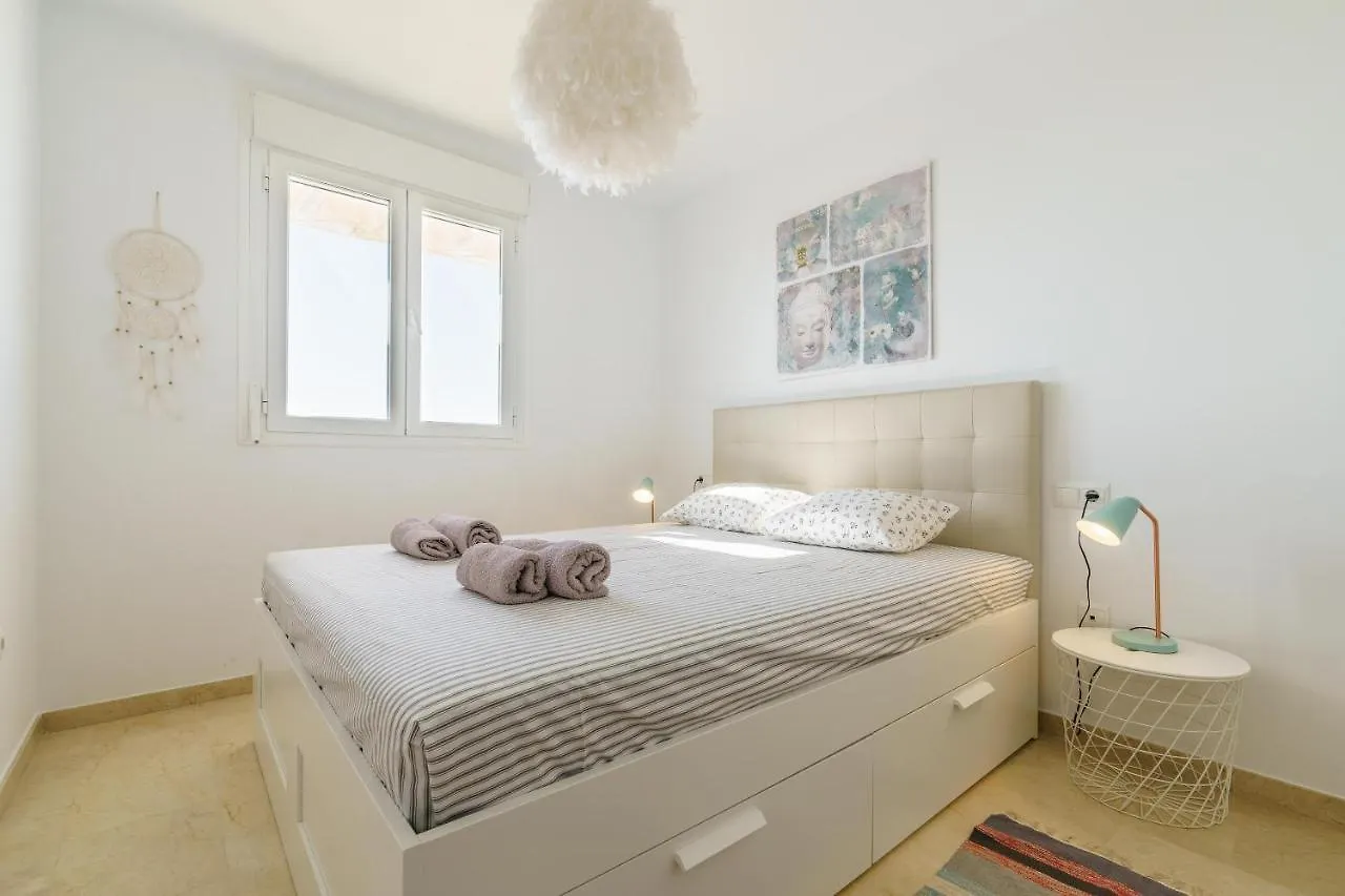 Lovely Apartment With Seaview Torremuelle